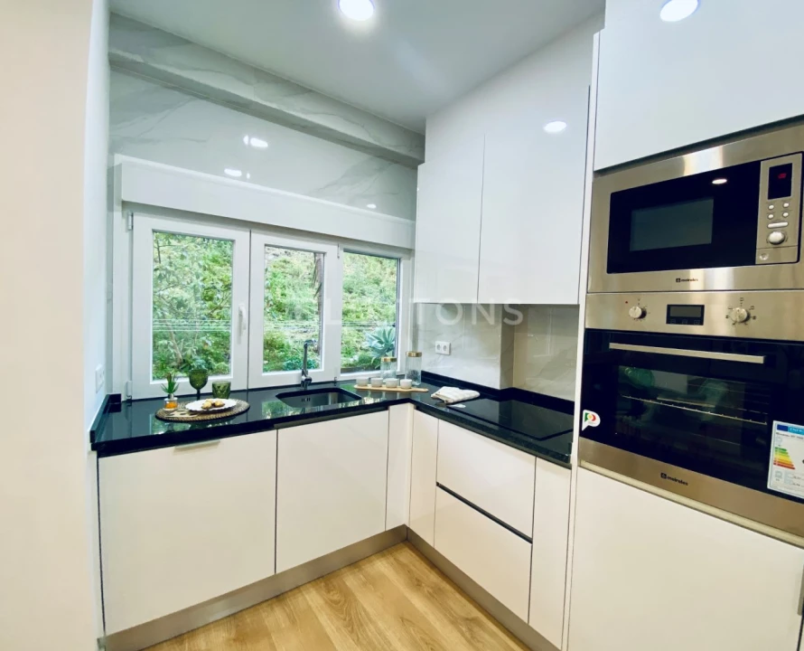Apartamento T2 para Venda em Benfica Foto 5