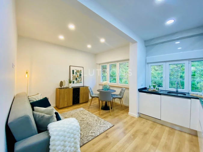 Apartamento T2 para Venda em Benfica Foto 6