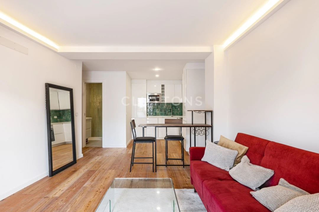 Apartamento T2 para Venda em Santa Maria Maior Foto 1