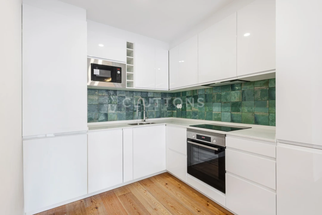 Apartamento T2 para Venda em Santa Maria Maior Foto 2