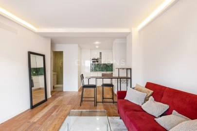 Apartamento T2 para Venda em Santa Maria Maior