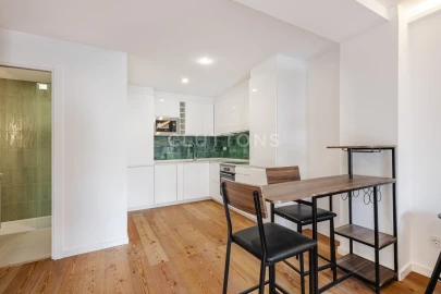 Apartamento T2 para Venda em Santa Maria Maior