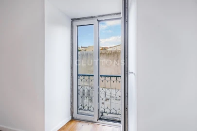 Apartamento T2 para Venda em Santa Maria Maior