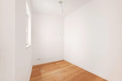 Apartamento T2 para Venda em Santa Maria Maior
