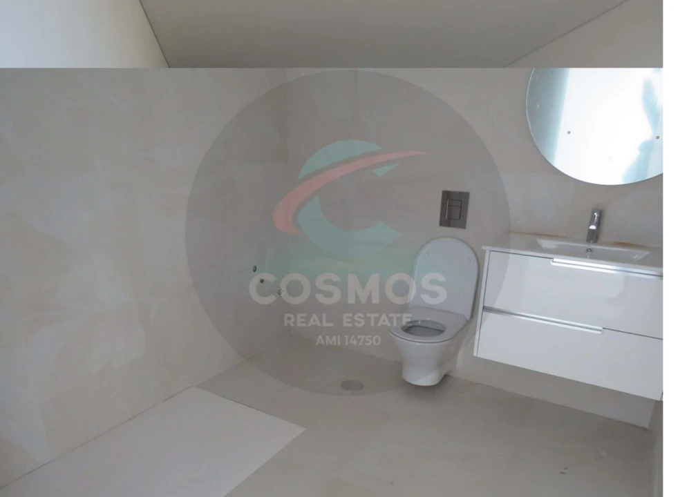 Apartamento T2 para Venda em Aljezur Foto 7