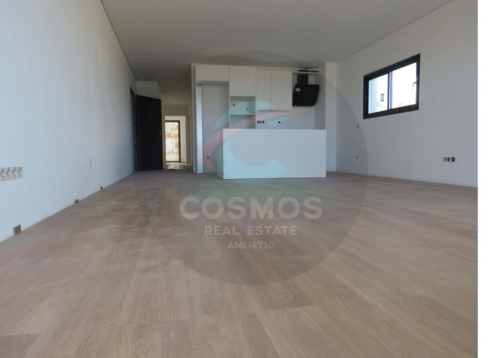 Apartamento T2 para Venda em Aljezur Foto 3