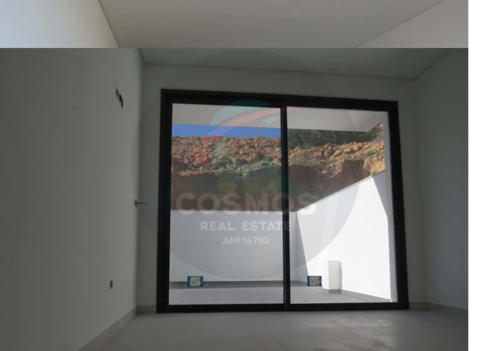 Apartamento T2 para Venda em Aljezur Foto 8