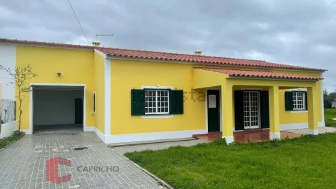 Moradia T3 para Venda em Glória do Ribatejo e Granho