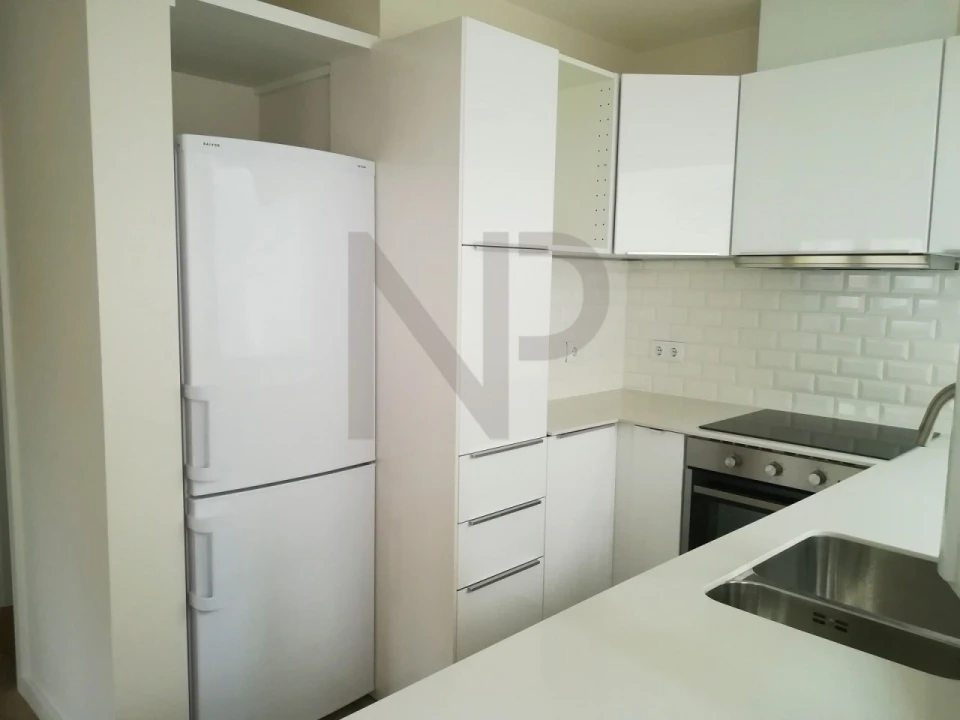 Apartamento T1 para Arrendamento em Almada, Cova da Piedade, Pragal e Cacilhas Foto 4