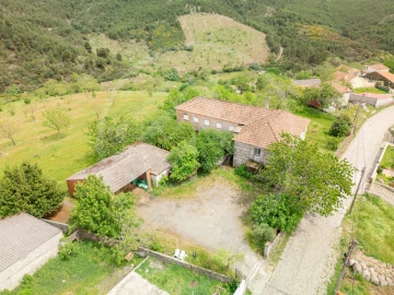Moradia T6 para Venda em Tresminas