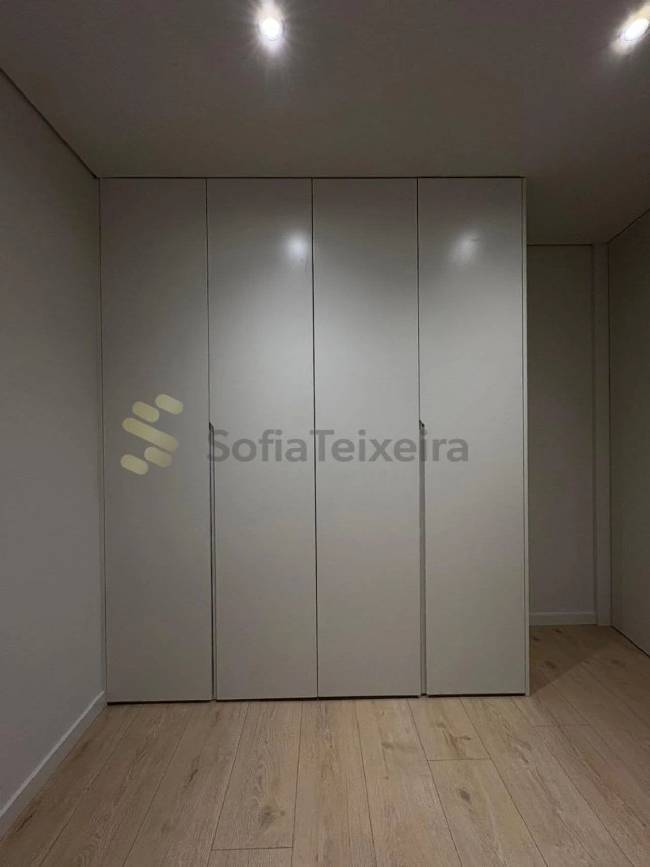 Apartamento T1 para Venda em Gondomar (São Cosme), Valbom e Jovim Foto 12