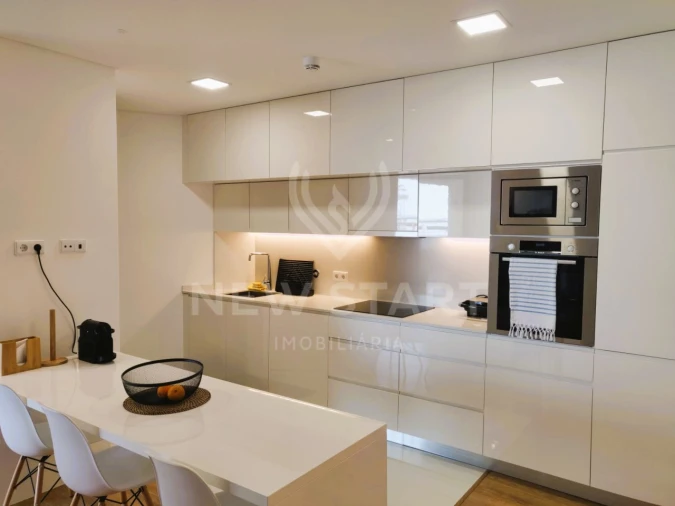 Apartamento T3 para Venda em Olhão Foto 3