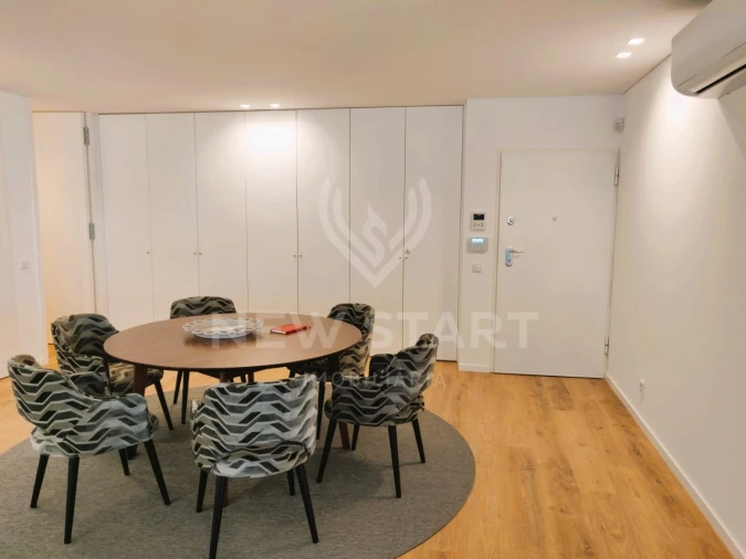Apartamento T3 para Venda em Olhão Foto 5