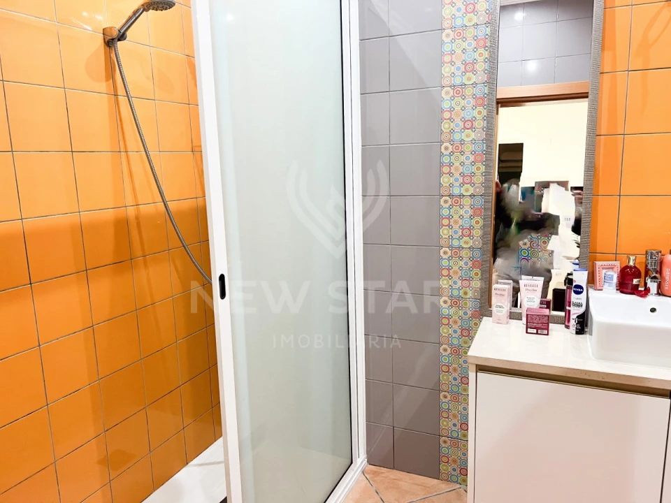 Moradia T4 para Venda em Pechão Foto 25