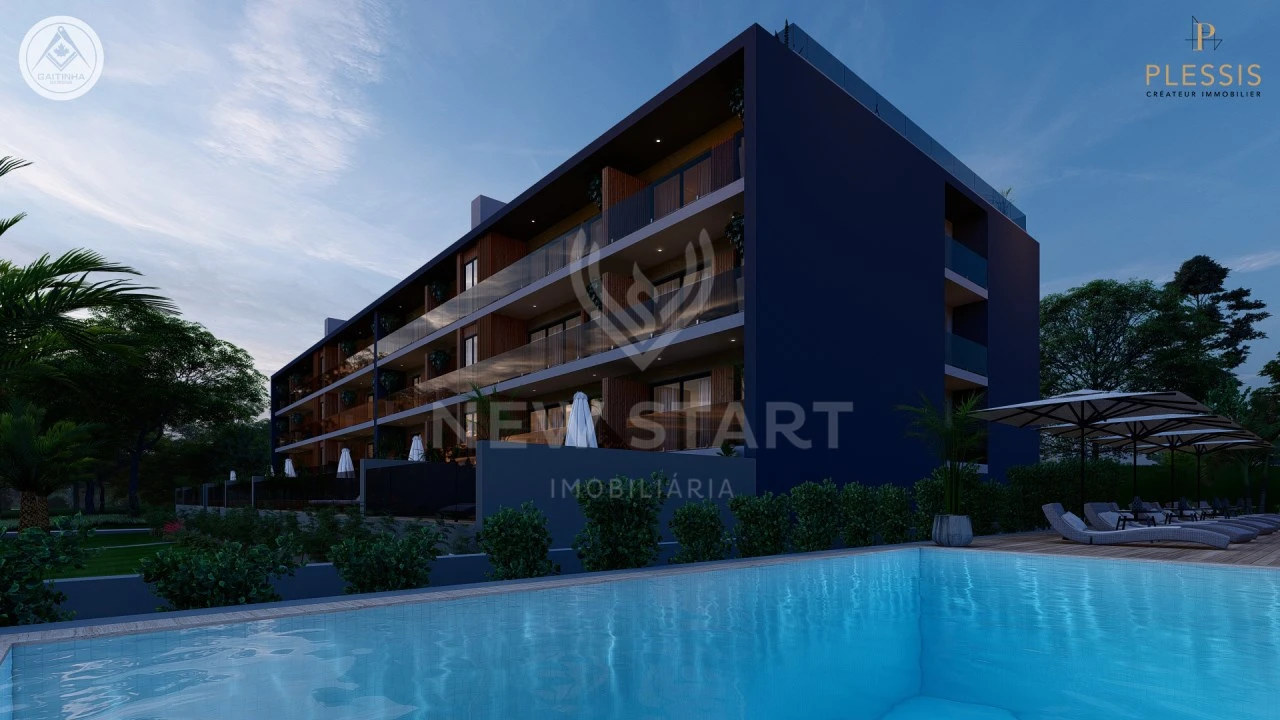 Apartamento T4 para Venda em Pechão Foto 32