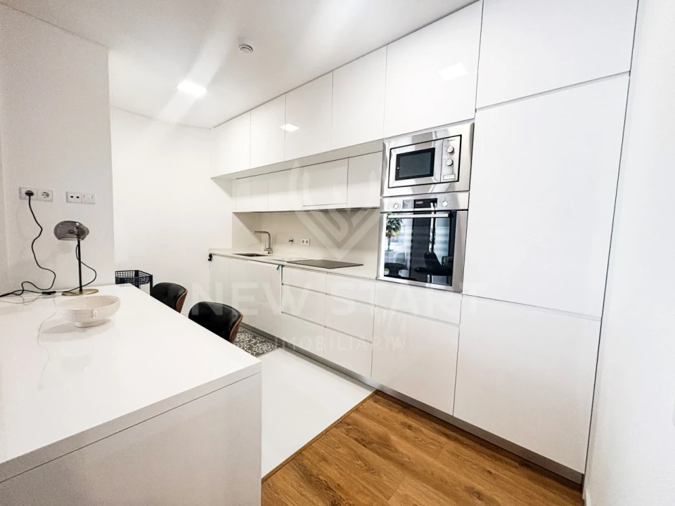 Apartamento T1 para Venda em Olhão Foto 14