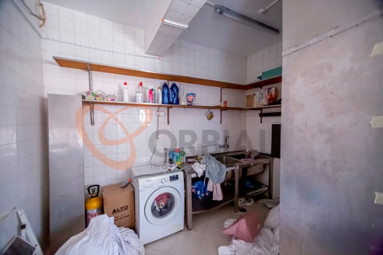 Loja para Venda em Albufeira e Olhos de Água Foto 15