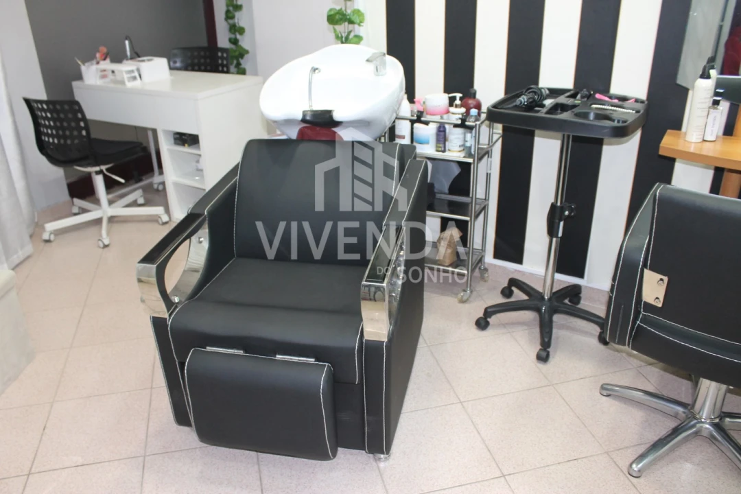 Negócio para Cedência de Quotas em Setubal (São Sebastião) Foto 5
