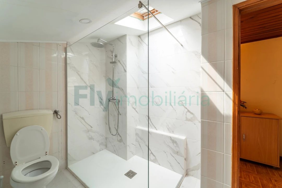 Apartamento T3 para Venda em Vila Praia de Ancora Foto 17