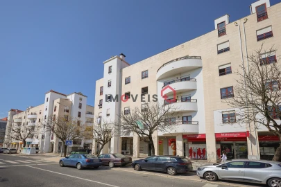 Apartamento T2 para Venda em Marrazes e Barosa