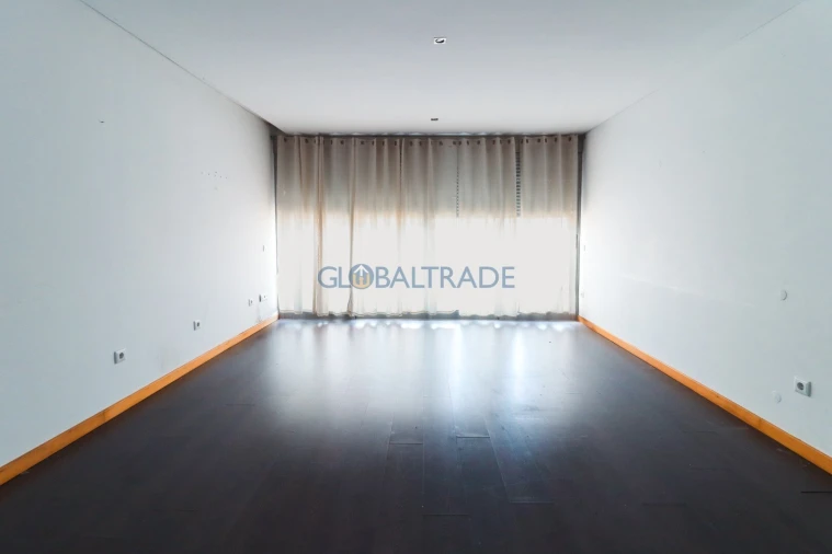 Apartamento T3 para Venda em Foz do Sousa e Covelo Foto 4