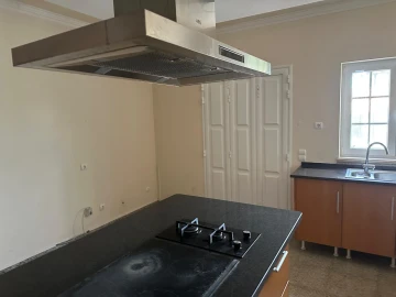 Apartamento T5 para Venda em Alpiarça