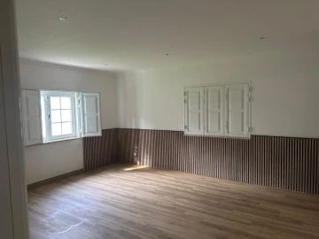 Apartamento T5 para Venda em Alpiarça