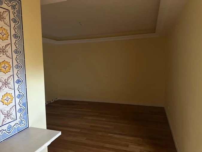Apartamento T5 para Venda em Alpiarça Foto 9