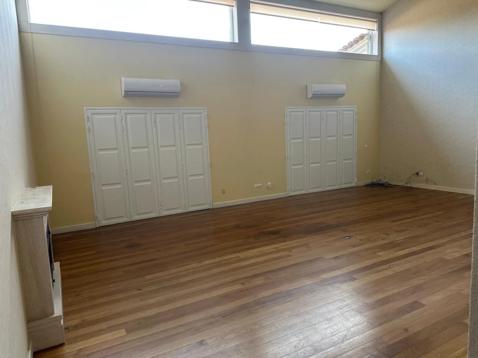 Apartamento T5 para Venda em Alpiarça Foto 3