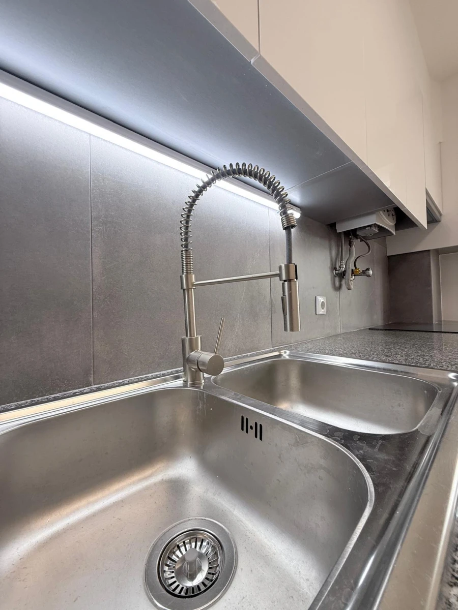 Apartamento T3 para Venda em Benfica Foto 5