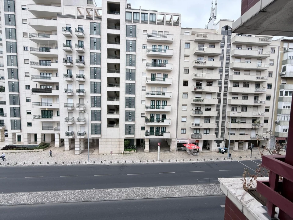 Apartamento T3 para Venda em Benfica Foto 18