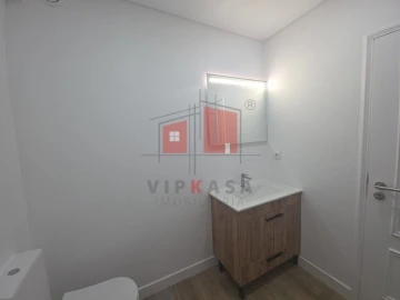 Apartamento T3 para Venda em São Domingos de Benfica
