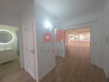 Apartamento T3 para Venda em São Domingos de Benfica