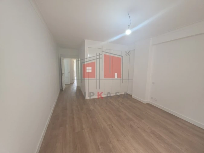 Apartamento T3 para Venda em São Domingos de Benfica Foto 12