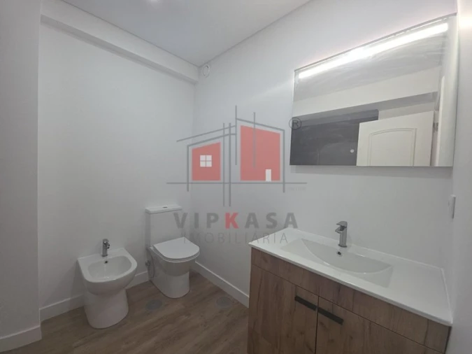 Apartamento T3 para Venda em São Domingos de Benfica Foto 13
