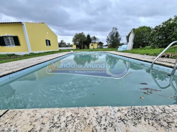 Moradia T3 para Venda em Glória do Ribatejo e Granho