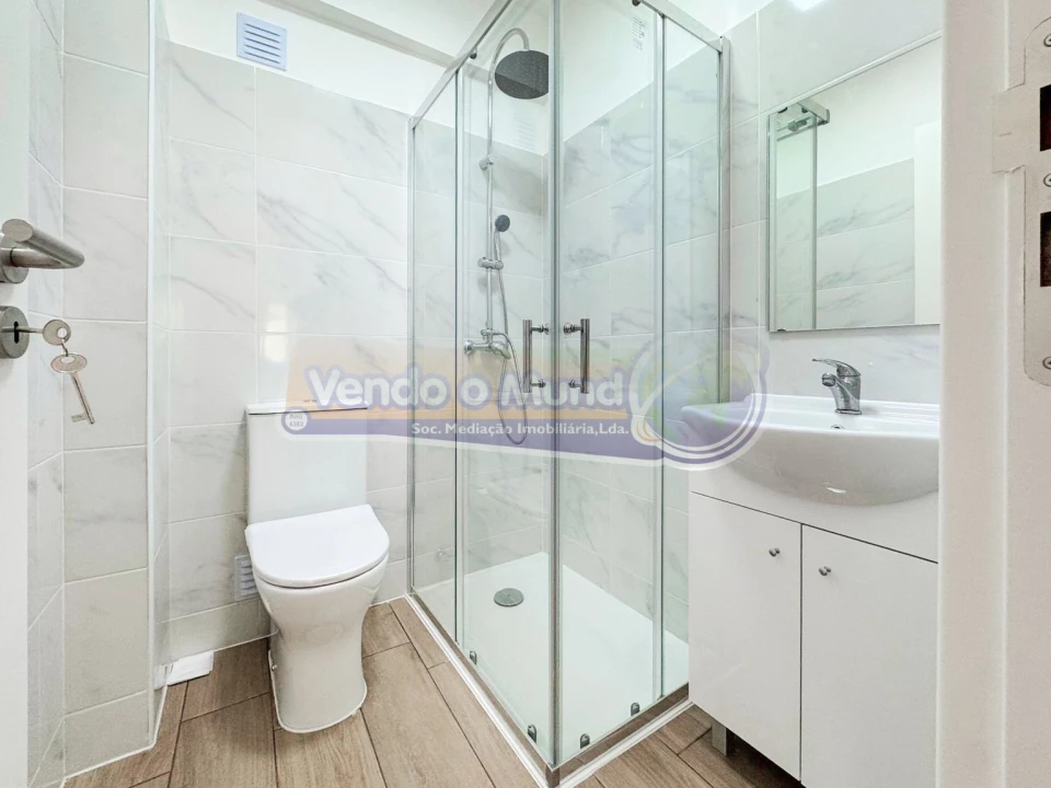 Apartamento T3 para Venda em Vila Franca de Xira Foto 9