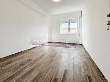 Apartamento T3 para Venda em Vila Franca de Xira