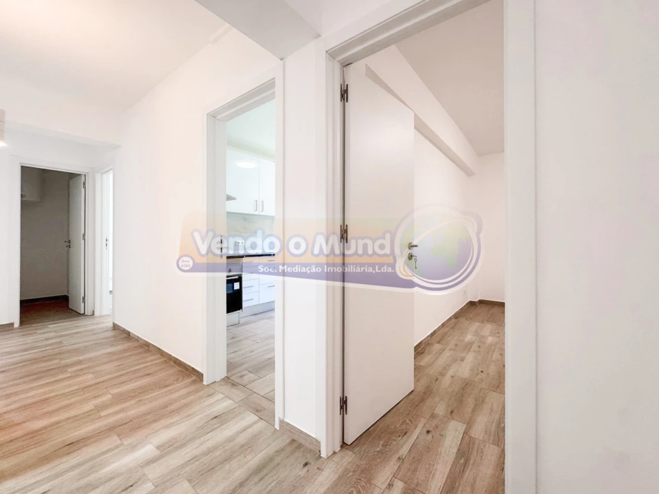 Apartamento T3 para Venda em Vila Franca de Xira Foto 4