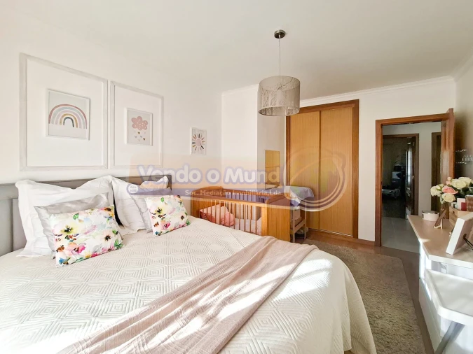 Apartamento T4 para Venda em Benavente Foto 15