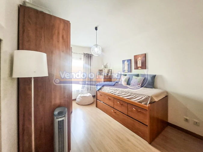 Apartamento T4 para Venda em Benavente Foto 11