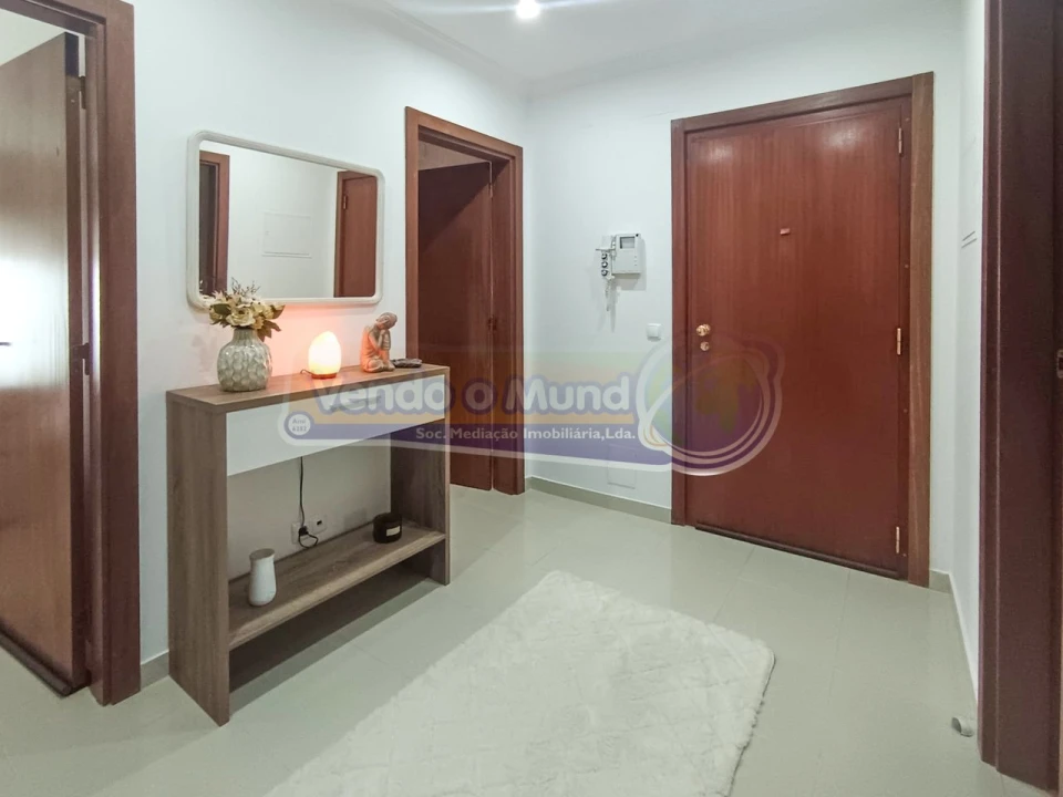 Apartamento T3 para Venda em Benavente Foto 9