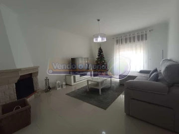 Apartamento T3 para Venda em Benavente