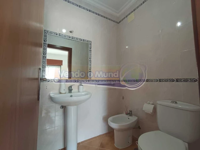 Apartamento T3 para Venda em Benavente Foto 18