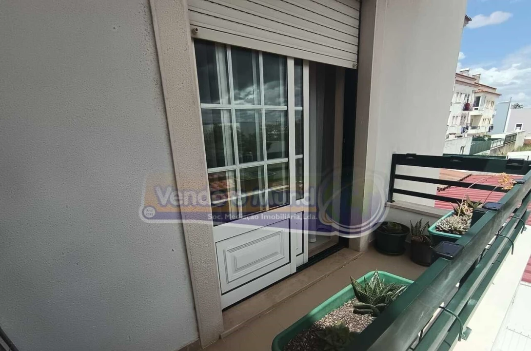 Apartamento T3 para Venda em Benavente Foto 3