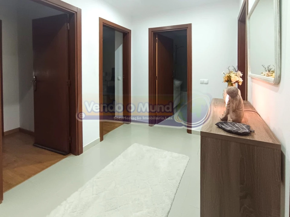 Apartamento T3 para Venda em Benavente Foto 10