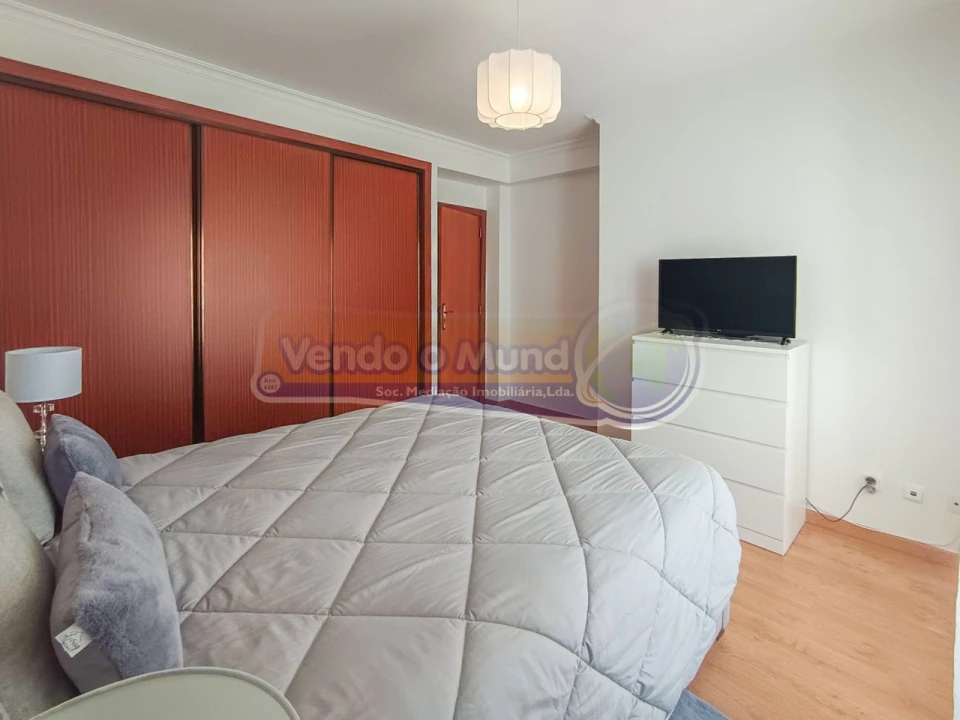 Apartamento T3 para Venda em Benavente Foto 12