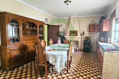 Moradia T6 para Venda em Valpaços e Sanfins