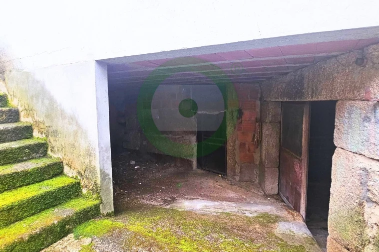 Moradia T6 para Venda em Valpaços e Sanfins Foto 8