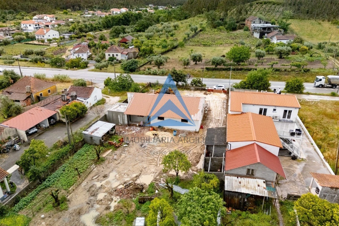 Moradia T5 para Venda em Pelariga Foto 18
